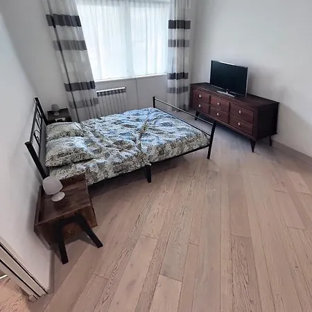 Realty Company Crescenzi * Rom